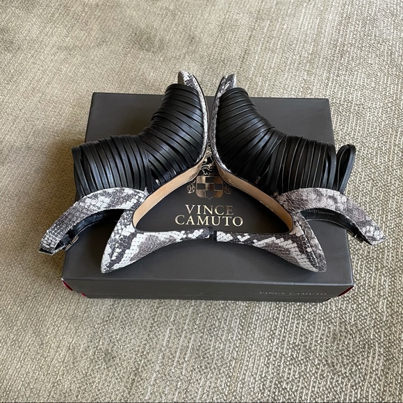 VINCE CAMUTO HEELS - Picture 8 of 10